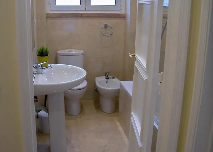 Almirante 1 Four Bedrooms *